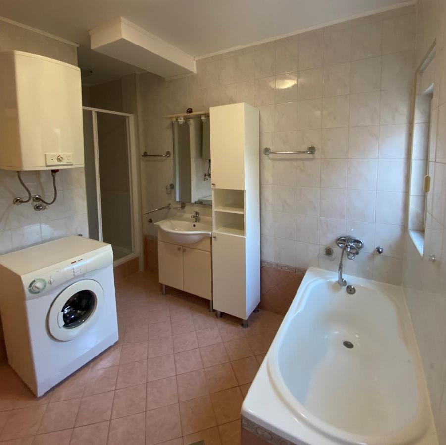 Apartamento App Ratkovic Novi Vinodolski Exterior foto